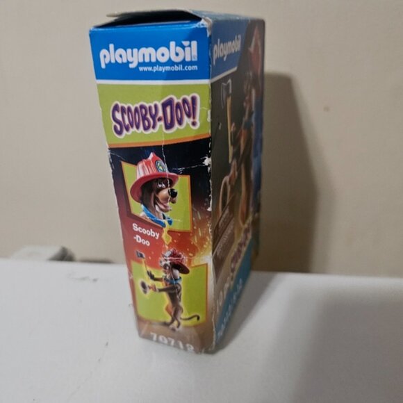 Playmobil Scooby-Doo Collectible Firefighter Figure  NIB - Picture 2 of 7